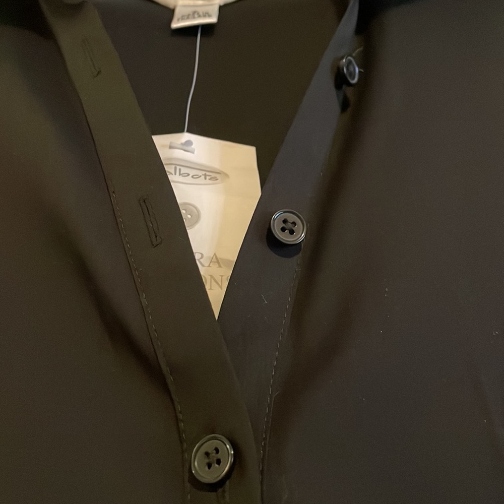 NWT Talbots Black Stretch Button-down Blouse. Size 4. - Picture 7 of 11